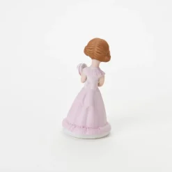 Growing Up Dolls Age 05