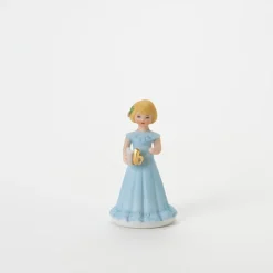 Growing Up Dolls Age 06